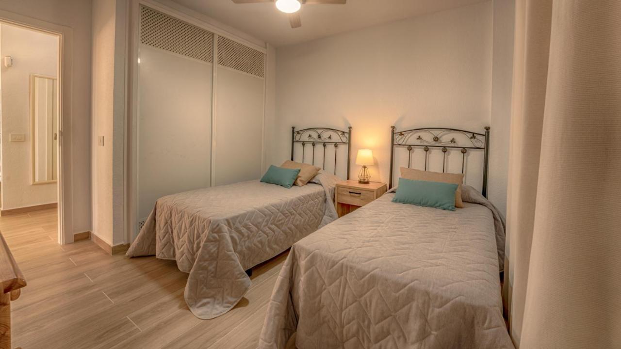 Holidays In The Sun, The Heights, Playa Los Cristianos Арона Экстерьер фото